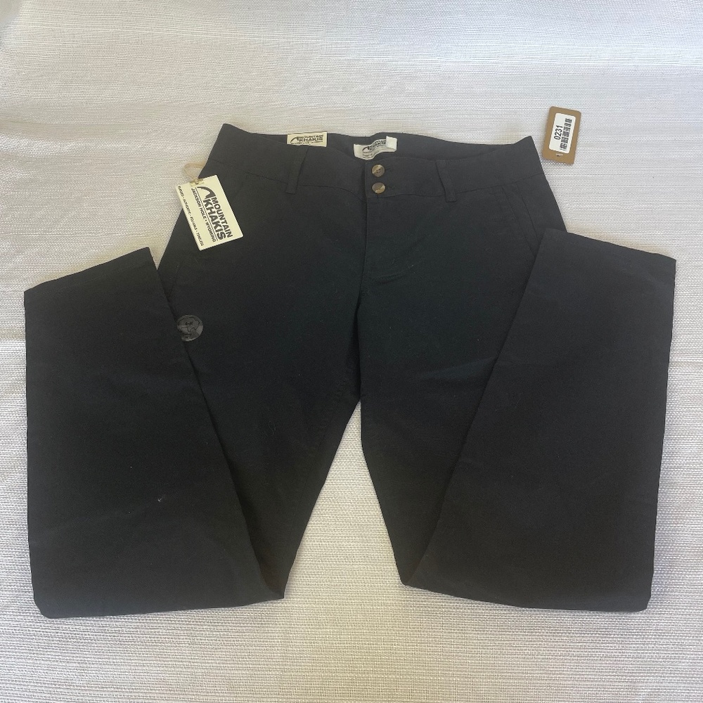 NWT Mountain Khakis Women's Size 4-R Black Cotton Classic Fit Khaki #0231